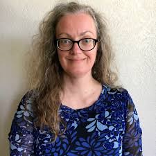 With snores and snuggles, therapy dog Eli comforts kids at Liberty House