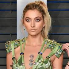 Paris jackson and cara delevingne wearing burberry at the burberry february 2018. Paris Jackson Clothes Outfits Brands Style And Looks Spotern