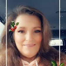 Desiree Garber's Instagram, Twitter & Facebook