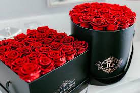 Jan 16, 2013 · before you buy flowers online, make sure they are not being shipped in a box. Not In Los Angeles Or Las Vegas But Really Want A Jlf Flower Box Not A Single Worry Because We Fresh Flowers Arrangements Fresh Flower Delivery Luxury Flowers