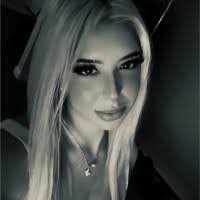 Danielle Colarusso's Instagram, Twitter & Facebook