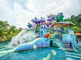 Tempat menarik di pahang menawarkan berbagai tempat menarik yang bisa memanjakan anda dan keluarga kompilasi menghabisakan waktu bercuti di pahang. Bukit Gambang Water Park Pahang Lokasi Percutian