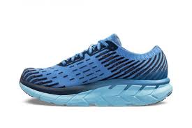 When i first put on the clifton 6, i was impressed by the overall feel of the shoe. Hoka One One Clifton 5 Knit Laufschuhe Blau Lila Damen Online Kaufen Beim Tri Shop24 De