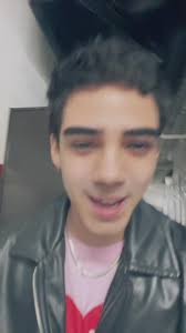 Videos de Claro música México (@claromusicamx) con «Ángel Cruel