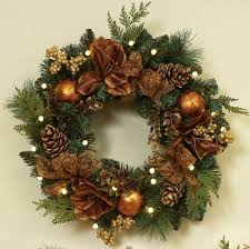 Epingle Sur Noel Couronnes Centres De Table