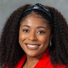 Amber Toussaint's Instagram, Twitter & Facebook