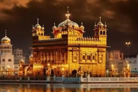 Golden Temple: संगमरमर और तांबे से बना यह मंदिर है सिख धर्म का पवित्र तीर्थ  स्थल
