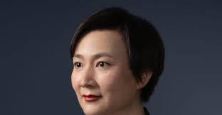 Ellen Zhang's Instagram, Twitter & Facebook