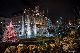 Voici nos suggestions des meilleurs marchés du temps des fêtes où remplir votre hotte de produits locaux et originaux. Le Grand Agenda De Noel En Indre Et Loire Info Tours Fr L Actualite De Info Tours Fr