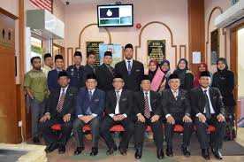 However, administration of the malacca syariah court was separated from melaka islamic religious department in year 1990. Majlis Amanat Ketua Hakim Mahkamah Syariah Negeri Melaka Facebook