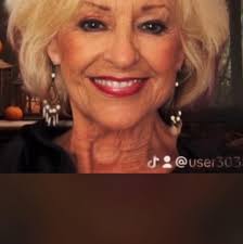 RECIPE➡️: https://iambaker.net/double-fudge-brownies/ Does the world need  another brownie recipe? YES!! This is the most decadent and fudgy brownie  you will ever have. Intense flavor!