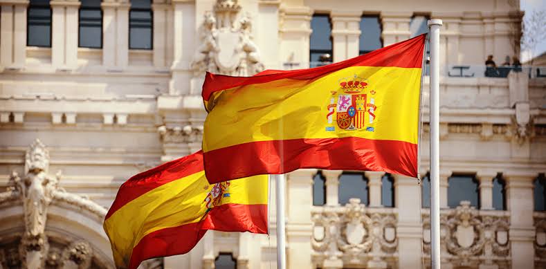 Crypto in Spain 2026: CNMV Takes Full Control, July 1 MiCA Deadline Passes, and BBVA Leads Europe's Banking Integration