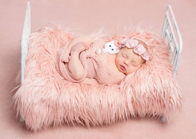 Mơ sinh con b&aacute;o điềm g&igrave;? C&oacute; phải "sinh dữ tử l&agrave;nh" kh&ocirc;ng? - MarryBaby