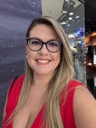 Bienvenida mi estimada amiga sol,_eneegy_55 gracias por su linda amistad  saludos desde Ecuador quiero una amistad