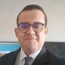 Marc Burg sur LinkedIn : «L'Occident doit se préparer à des temps très  durs», prévient le chef…