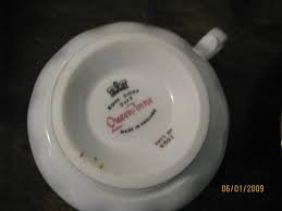 28.00 your local currency » Queen Anne Bone China Made In England D479 Antique Appraisal Instappraisal