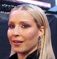 Noomi Rapace