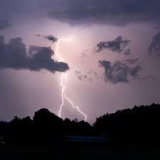 Vor allem der süden deutschlands ist betroffen. Chaos In Deutschland Schwere Unwetter Bringen Grosse Hagelkorner Notrufzentrale Uberlastet Welt