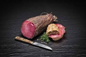 Hier Findest Du Alle Spezialitaten Vom Speckshoponline Wie Sudtiroler Speck G G A Kaminwurzen Rindsgeselchtes Uvm Sudtiroler Speck Kaminwurzen Speck