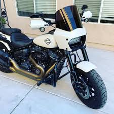 画像に含まれている可能性があるもの バイク harley davidson scrambler harley sport harley bikes