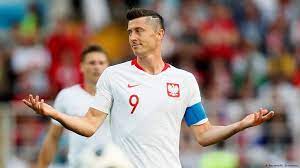Robert lewandowski of poland looks on prior to the 2020 uefa european championships group g qualifying match between austria and poland at ernst happel stadion on march 21, 2019 in vienna. World Cup 2018 Are Poland Too Reliant On Lewandowski Sports German Football And Major International Sports News Dw 20 06 2018