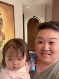 A fun day with the family at the Disneyland Hotel. Zion and Jubilee love  staying in the DVC tower. It is full of colorful artwork and it’s just  perfect for kids. It was a little too cold to go to the ...