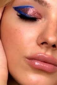 أفكار مكياج جليتر رائع وجذاب مناسب للسهرة