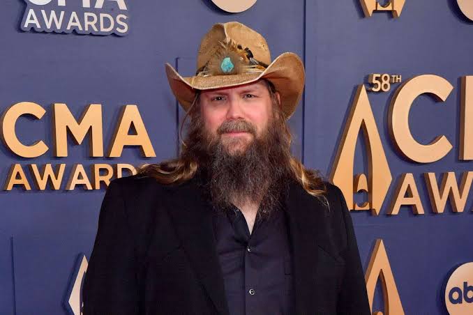Chris Stapleton Announces Summer Dates for All-American Road Show
