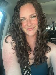 Who does she look like?