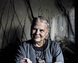 Dzika dzikowska is on mixcloud. Elzbieta Dzikowska Z Usmiechem Przez Swiat I Polske Kraina Bugu