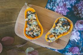 Courge butternut farcie au bœuf haché. Courge Butternut Farcie Aux Champignons Et Bleu Recette Par Les Recettes De Melanie