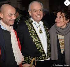 He is a producer and director, known for lettres d'amour en somalie (1982). Mazarine Pingeot Et Son Mari Didier Soutiens De Frederic Mitterrand Purepeople