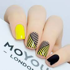 Yellow flowers ideas for the new look | naildesignsjournal.com. Yellow Nails Ideas To Light Up Your Every Day Naildesignsjournal