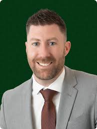 Brett Lemmon's Instagram, Twitter & Facebook