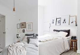 5600 sommier è un letto estremamente essenziale, senza testiera, ma con un design inconfondibile di sapore retrò, definito dall'ampiezza del giroletto e dall'eleganza dei piedi in legno. 5 Idee Decor Per Letti Senza Testiera