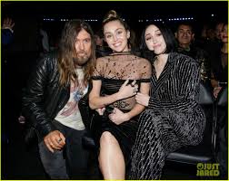 She shared a close relationship with her paternal grandfather. Miley Cyrus Sister Noah Joined Her At Grammys 2019 Photo 4236961 2019 Grammys Grammys Miley Cyrus Noah Cyrus Pictures Just Jared