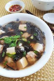 Chinese Seaweed Soup Recipe Souper Diaries Recipe Seaweed Soup Recipe Healthy Chinese Recipes Chinese Soup Recipes