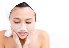 How to Do Facial At Home With Homemade Natural Products