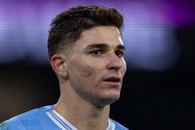 Julian Alvarez to Liverpool transfer update