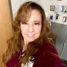 Dawn Perrone's Instagram, Twitter & Facebook