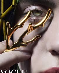 Снимки появились в инстаграме издания. Vogue China Billieeilish