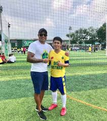 We did not find results for: Portal Olhar Dinamico Jogador Ricardinho Alves Passa Seus Conhecimentos Sobre Futebol As Criancas Vietnamitas