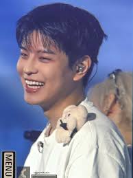 Smiley Seungmin from dominATE Seoul to brighten up your day 🤍