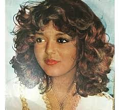 سميرة سعيد غير راضية عن الكليب. Ø§Ù„Ø¯ÙŠÙØ§ Ø³Ù…ÙŠØ±Ø© Ø³Ø¹ÙŠØ¯ Ù‚Ø¨Ù„ ÙˆØ¨Ø¹Ø¯ ÙƒÙŠÙ Ø­Ø§ÙØ¸Øª Ø¹Ù„Ù‰ Ø´Ø¨Ø§Ø¨Ù‡Ø§ Ù…Ø¬Ù„Ø© Ø§Ù„Ø¬Ù…ÙŠÙ„Ø©