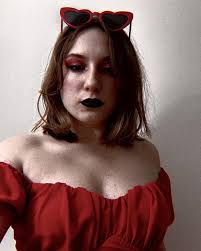 Summer Burk (@summer.iris.b) • Instagram photos and videos