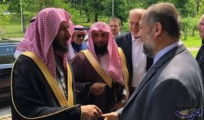 عند حضور الشيخ ناصر الشثري لتقديم واجب العزاء ماذا فعل اصحاب السمو الملكي عندما علموا بقدومه. Ø§Ù„Ø´Ø«Ø±ÙŠ ÙŠÙ„ØªÙ‚ÙŠ Ù…ÙØªÙŠ Ø¨ÙŠÙ‡Ø§ØªØ´ Ø§Ù„Ø¨ÙˆØ³Ù†ÙŠØ© ÙˆÙŠÙ†Ø§Ù‚Ø´ Ø³ Ø¨Ù„ Ø§Ù„ØªØ¹Ø§ÙˆÙ† Ø¨ÙŠÙ† Ø¹Ù„Ù…Ø§Ø¡ Ù„Ø¨Ù†Ø§Ù† Ø§Ù„ÙŠÙˆÙ…