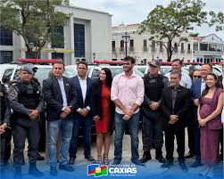 Prefeitura de Caxias (MA) recebe viatura para a segurança do município e nova compactadora de lixo - Prefeitura Municipal de Caxias