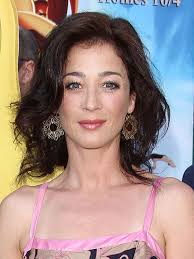 Moira Kelly