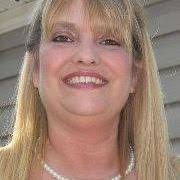 Tina Broadwater's Instagram, Twitter & Facebook