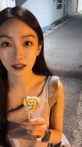 Look2] 캔디위크의 여름 스타일링 제안🩵 Pick your favorite styling! ⠀⠀⠀⠀⠀⠀⠀ #캔디위크 #여름스타일링  𝘓𝘪𝘧𝘦 𝘪𝘴 𝘴𝘩𝘰𝘳𝘵, 𝘦𝘯𝘫𝘰𝘺 𝘴𝘸𝘦𝘦𝘵𝘯𝘦𝘴𝘴 𝘓𝘪𝘧𝘦𝘴𝘵𝘺𝘭𝘦  𝘤𝘢𝘯𝘥𝘺𝘴𝘩𝘰𝘱. 𝘣𝘺 ᴄᴀɴᴅʏᴡᴇᴇᴋ